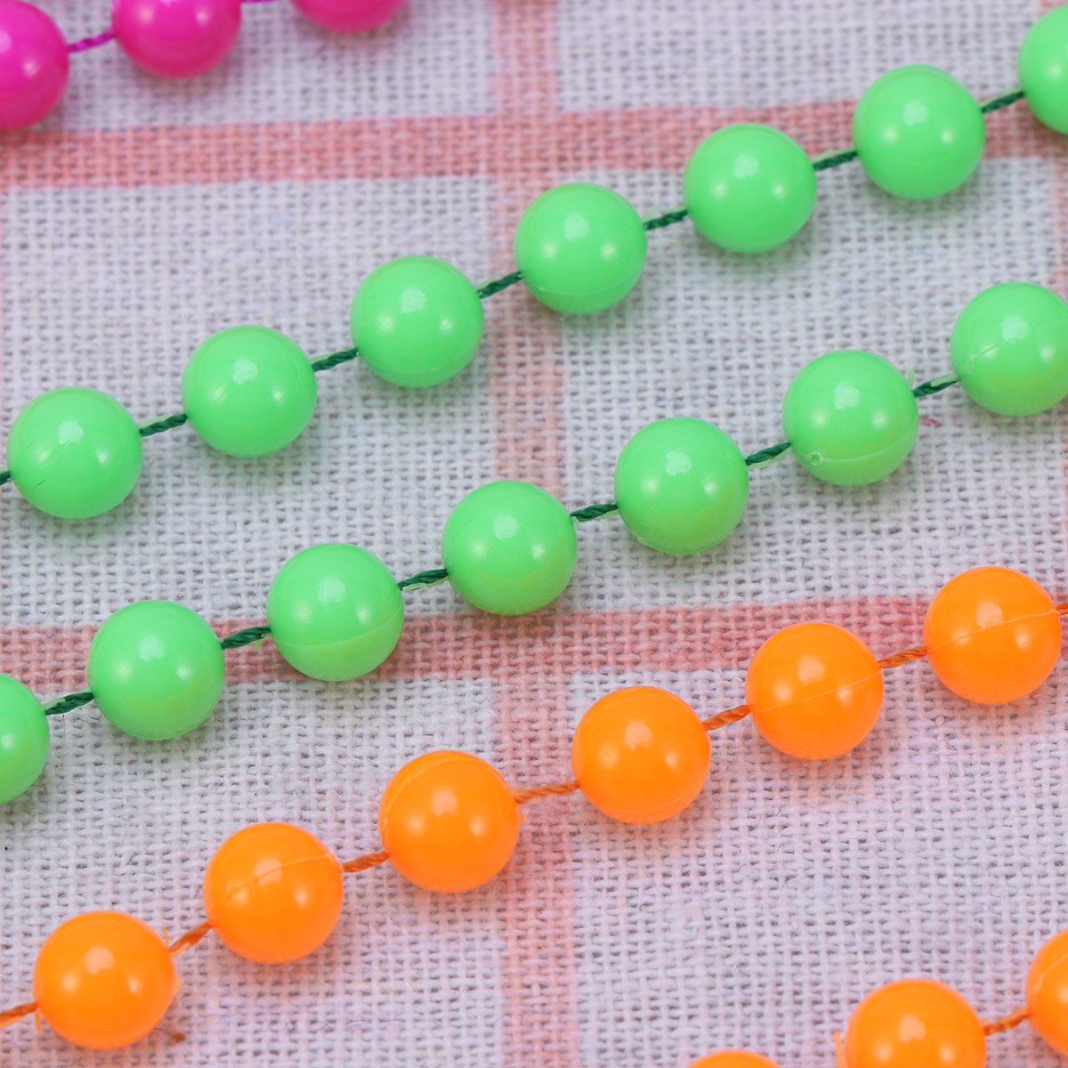 Women Fashion 80S - 4Pcs Plastic Bead Necklace Women Colorful
