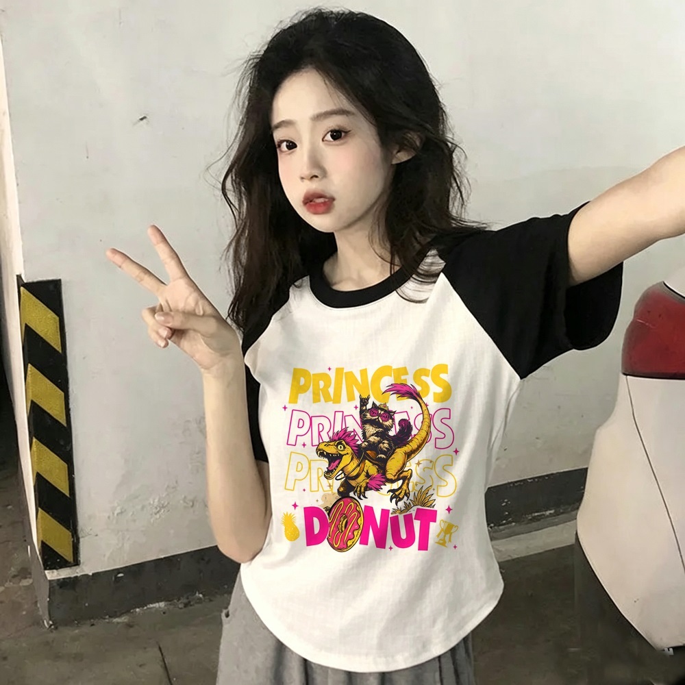 Women Fashion 80S - Dungeon Crawler Carl shirt women goth
