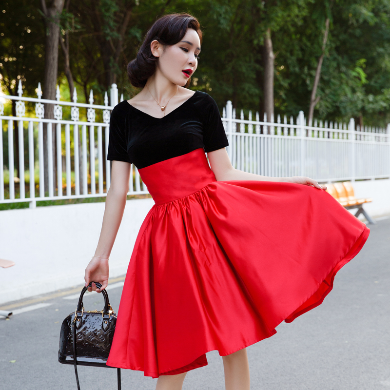 Elegant Style Audrey Hepburn 1 - Women'S Fashion In The 1960S ulasan dan harga