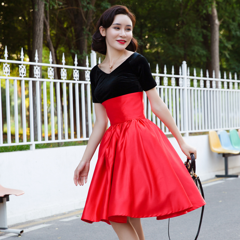 Elegant Style Audrey Hepburn 1 - Women'S Fashion In The 1960S ulasan dan harga
