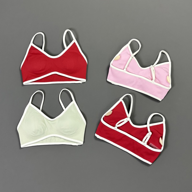 Women Contrastline Yoga Bra V  - Bra Top Seamless ulasan dan harga